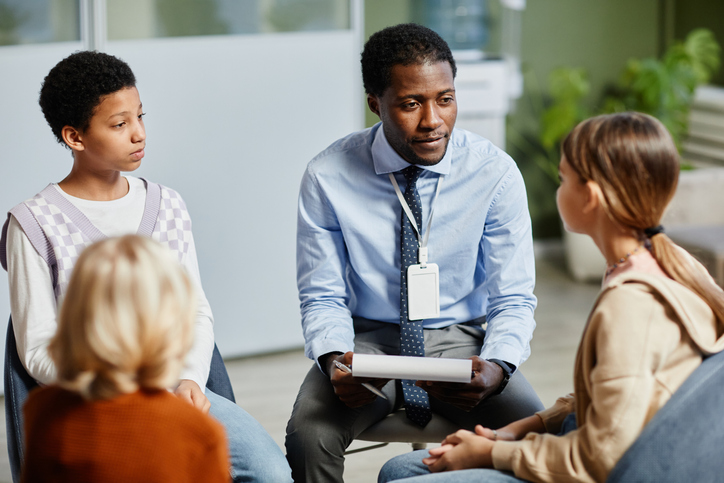 Difference Between a Psychiatrist and a Therapist